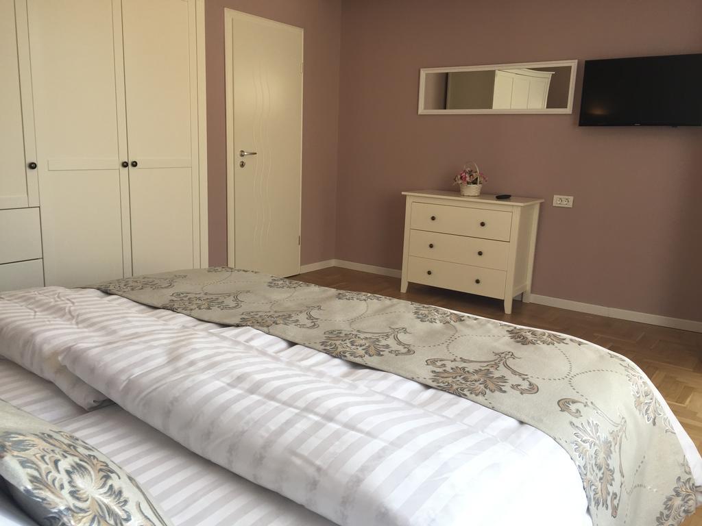 Kiem Premium Apartments Брашов Экстерьер фото